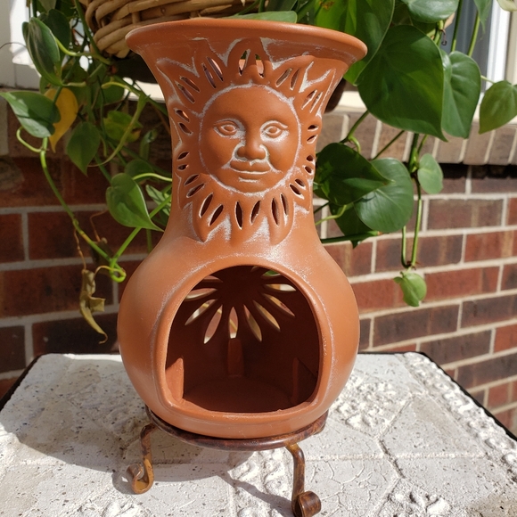 NEW Partylite Sunesta Sun Chimiena